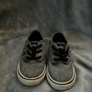 Vans toddler 7. Only wore a few times.